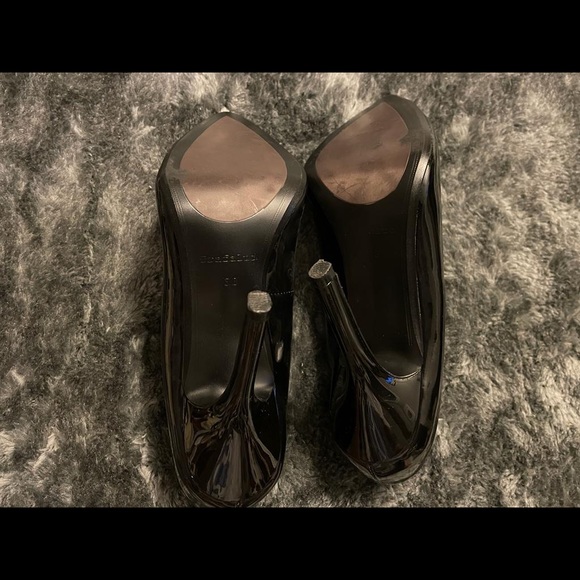 Excellent condition Zara Trafaluc Black Pointy Toe Pumps 👠👠 - Picture 5 of 7
